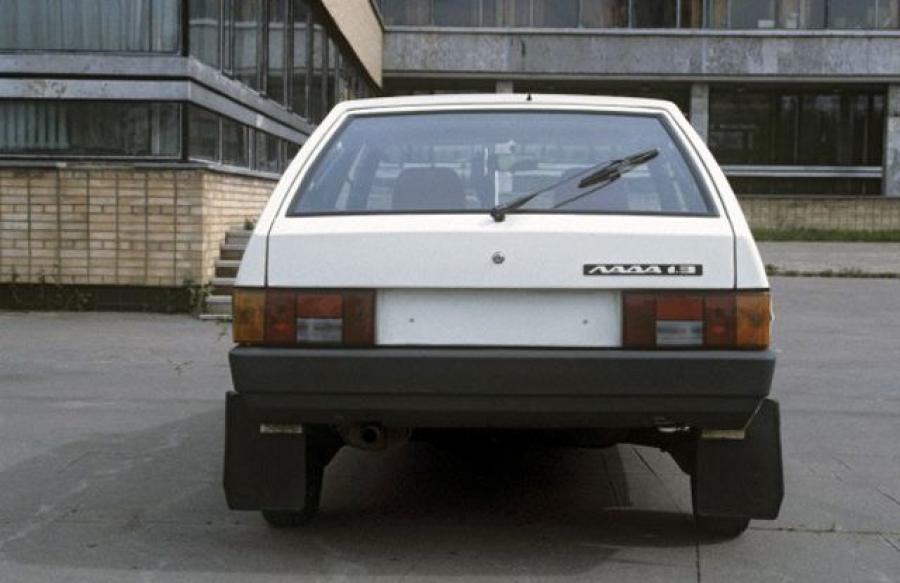  ВАЗ-2108 Спутник Предсерийный 1983 года  (фото 12 из 16)